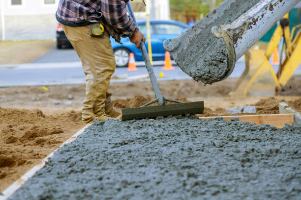 Best Driveways & Floors  in Pinetops, NC